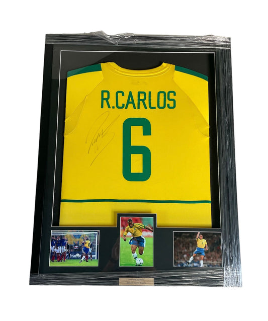 Gesigneerd en ingelijst Roberto Carlos Brazilië 2002 shirt met certificaat