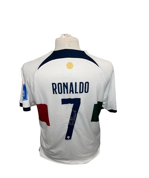 Cristiano Ronaldo gesigneerd Portugal WK 2022 uitshirt met certificaat