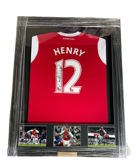 Gesigneerd en ingelijst Thierry Henry Arsenal 2011-2012 shirt met certificaat