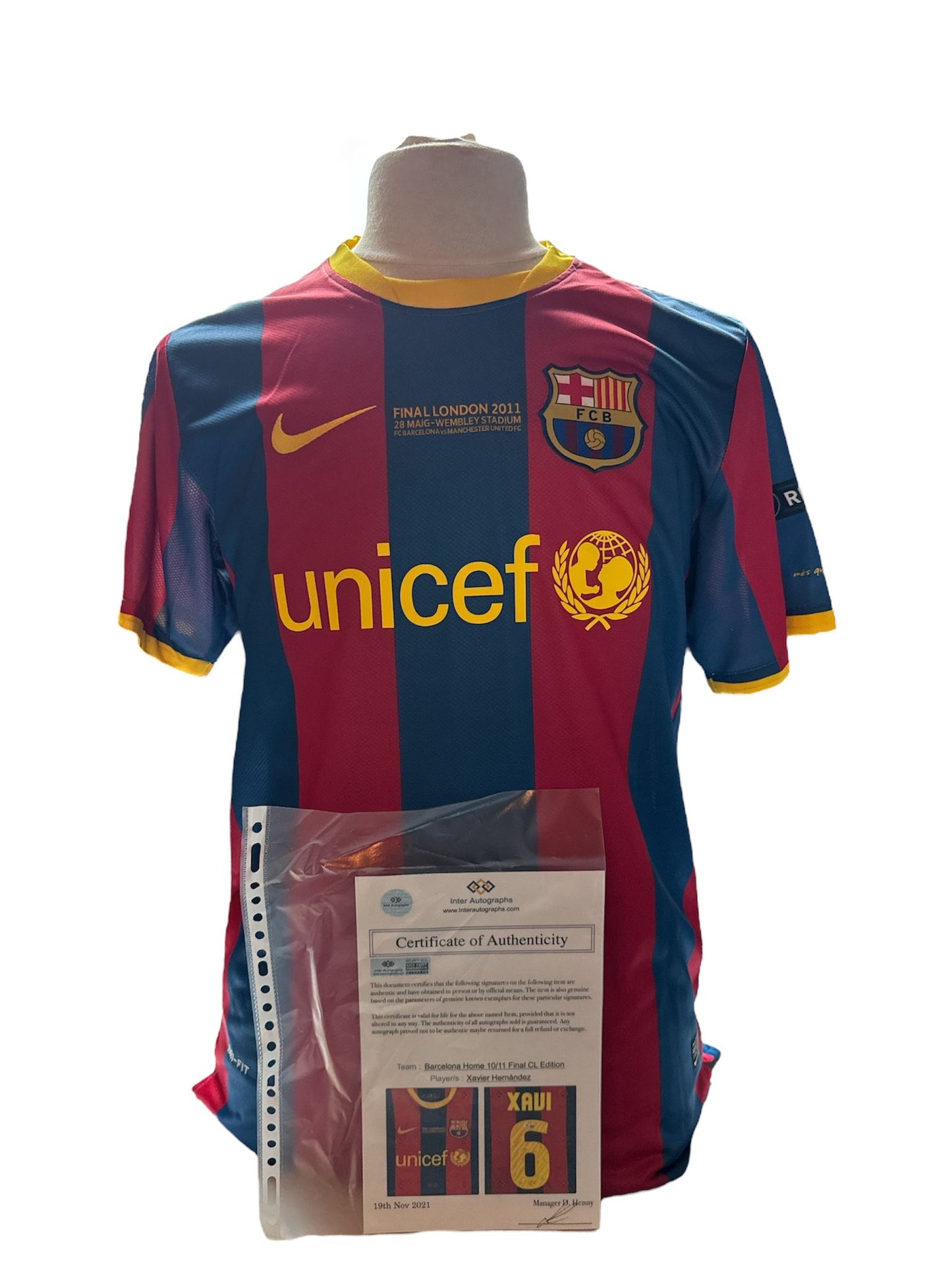 Xavi gesigneerd FC Barcelona 2010-2011 shirt met echtheidscertificaat