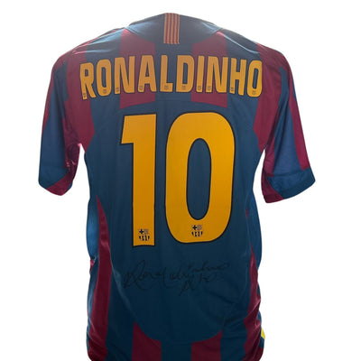Ronaldinho gesigneerd Barcelona 2004-2005 shirt met echtheidscertificaat