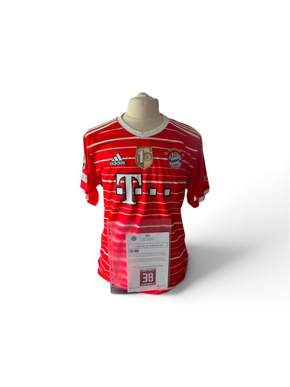 Ryan Gravenberch gesigneerd Bayern München 2022-2023 shirt met certificaat