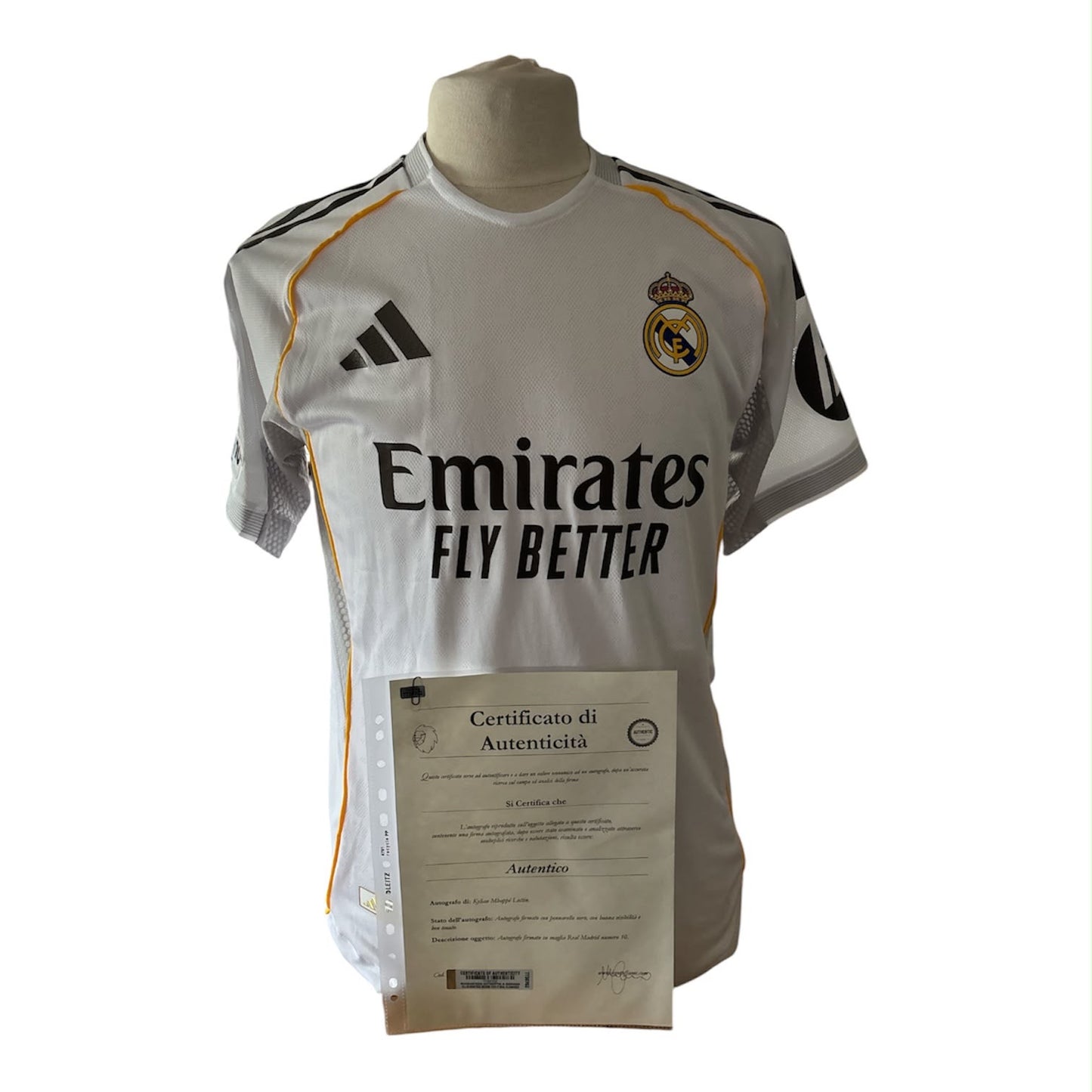 Kylian Mbappé gesigneerd Real Madrid 2025-2026 shirt met certificaat