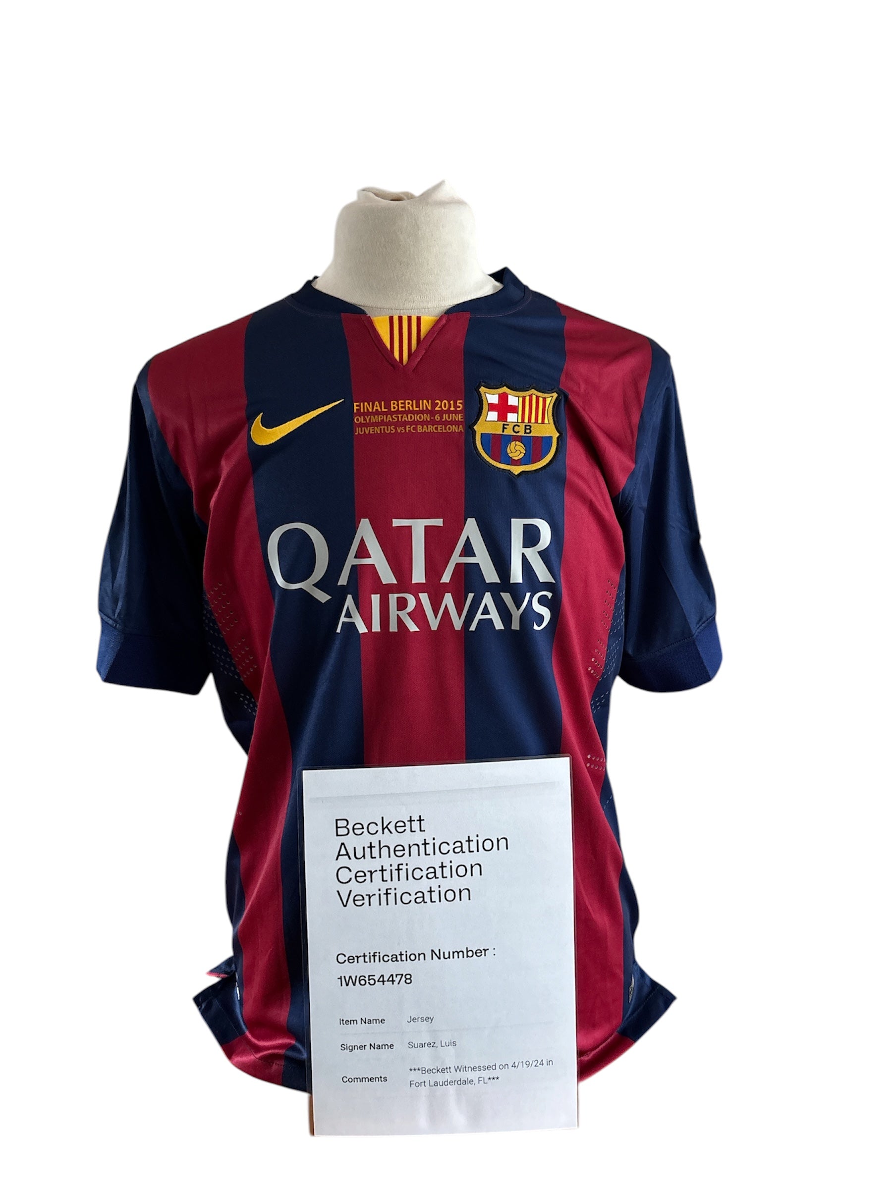 Luis Suárez signed FC Barcelona 2014-2015 shirt with certificate of authenticity