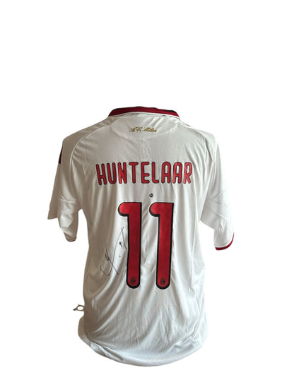 Klaas-Jan Huntelaar gesigneerd AC Milan 2009-2010 uitshirt met fotobewijs
