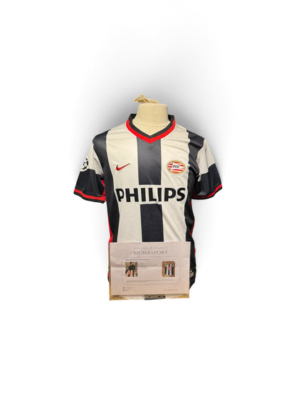 Close-up of Luc Nilis signature on signed PSV 1998-1999 shirt with COA