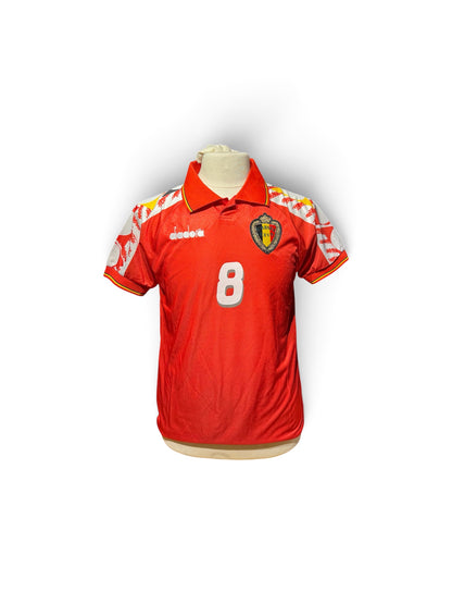 Close-up of Luc Nilis signature on signed Belgium 1994 shirt with COA