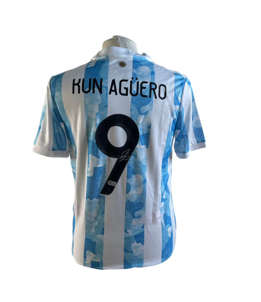 Sergio Kun Agüero gesigneerd Argentinië 2021 Copa América shirt met certificaat